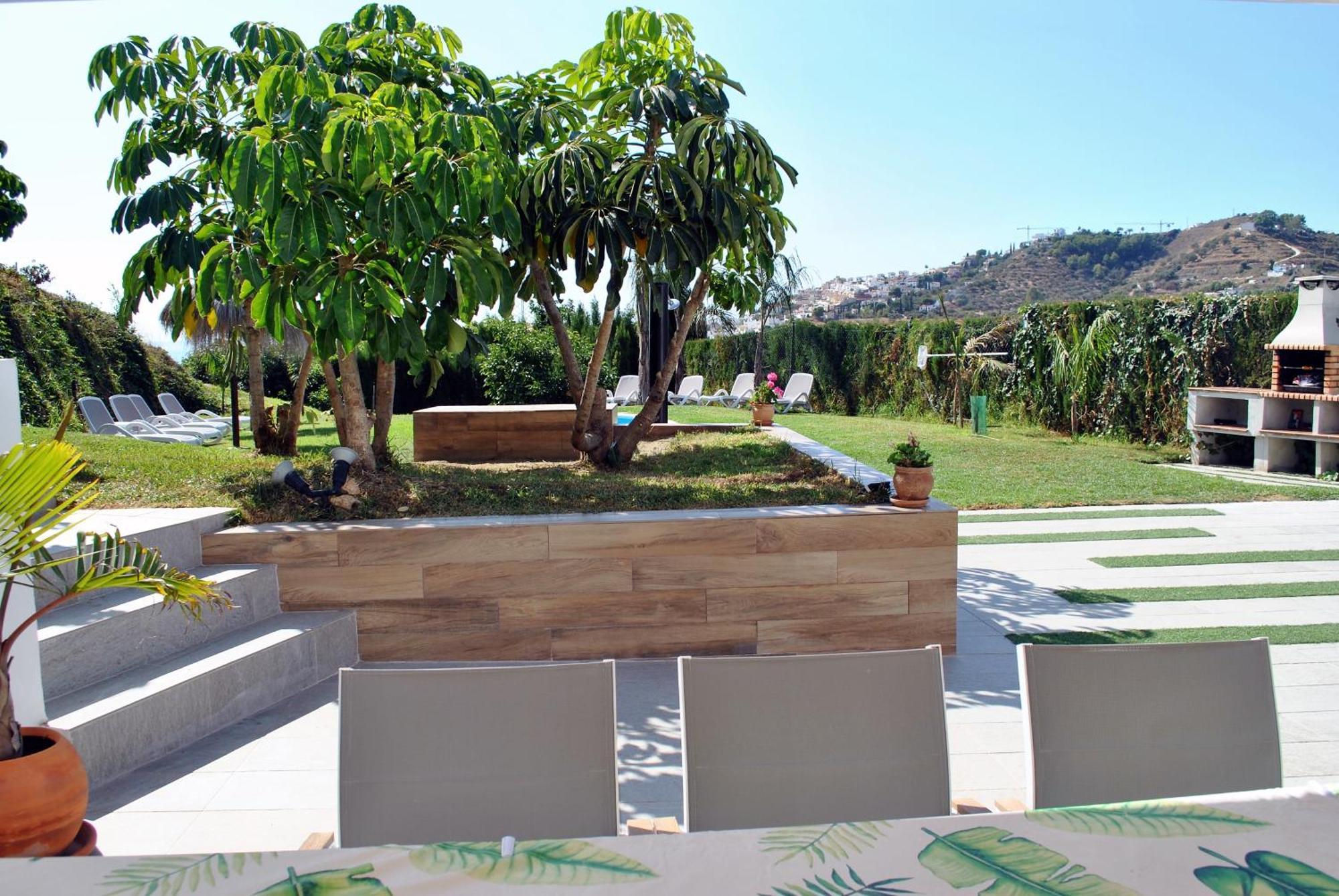 Villa Monica Nerja Exterior photo